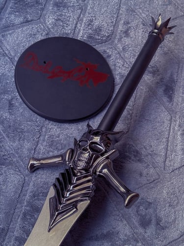 سيف دانتي - Dmc