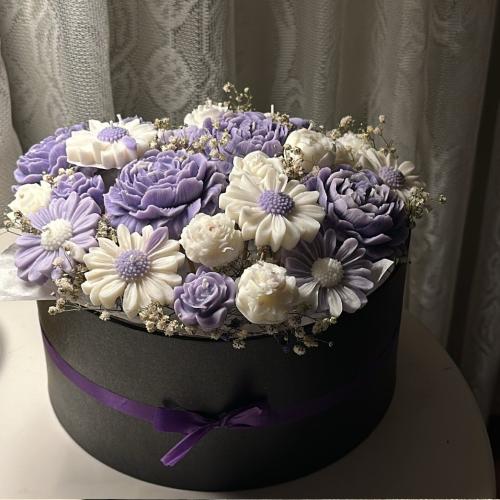 قاعدة الشموع 26 حبه ملونه