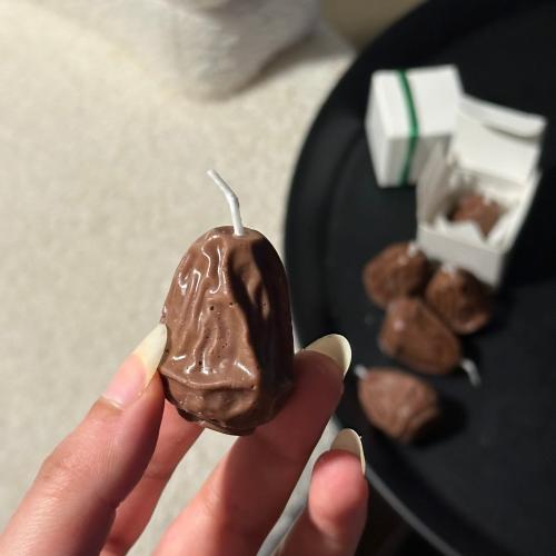 شمعة التمر بدون تغليف