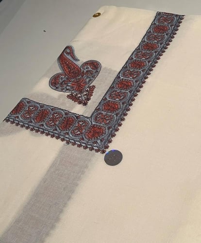 شال كشميري سكري مطرز بلون احمر وفضي 58