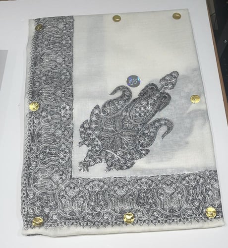 غترة شال كشميري فاخرة ميرنو – موديل R18