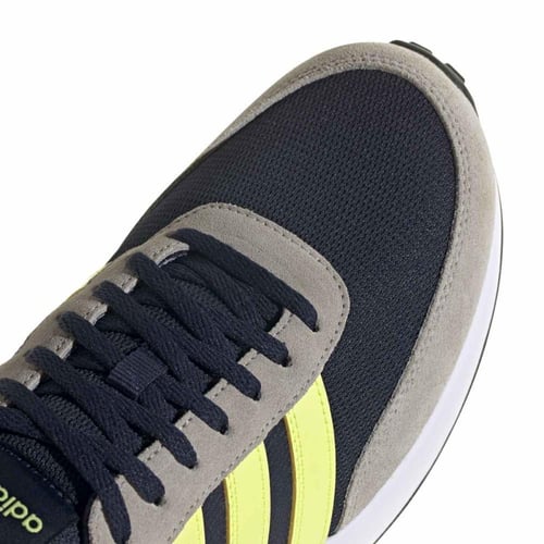 حذاء جري رن 70s رجالي من اديداس _ IG1184