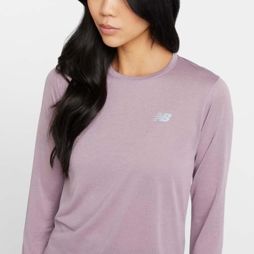 تيشيرت جري نسائي من نيو بالانس _ WT41256IWH