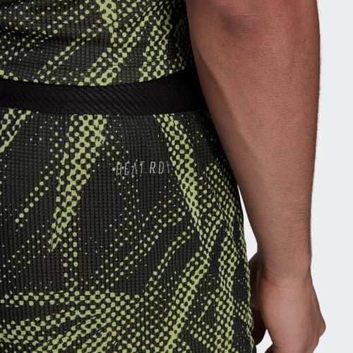 شورت تدريب رجالي من اديداس _ HC4259