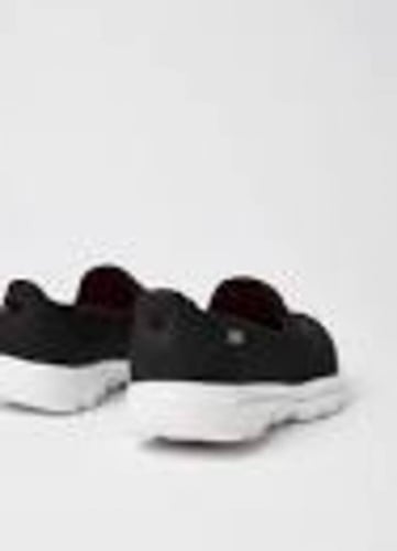 سكيتشرز جو ووك إيفلوشن الترا حذاء النساء - أسود وأ...