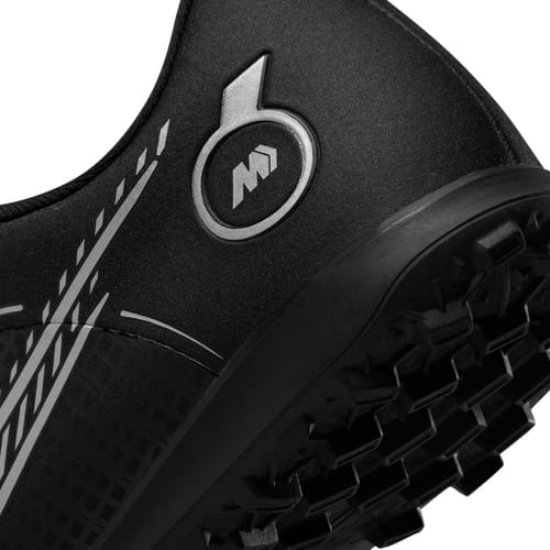 نايك حذاء كرة قدم رجالي