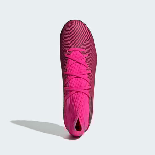 حذاء كرة قدم عشب صناعي نيمزيز 19.3 TF رجالي من ادي...