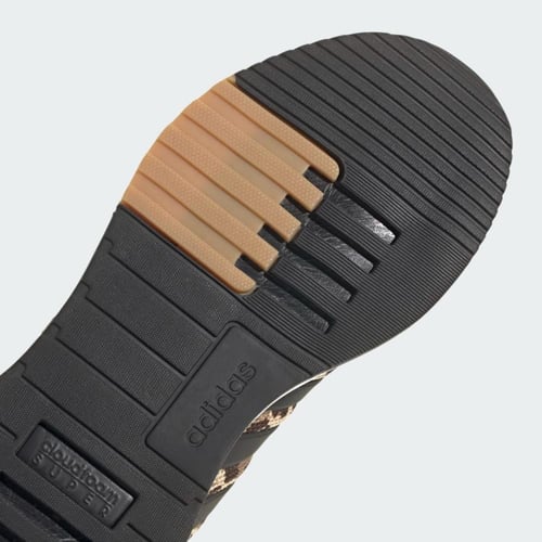 حذاء جري راسير TR21 نسائي من اديداس _ HP2735