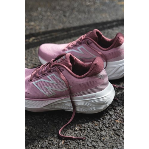 نيو بالانس حذاء نسائي