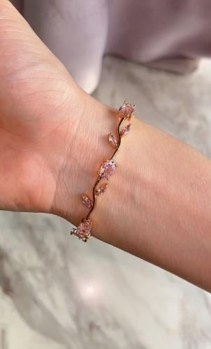 اسواره لامعه مع الزركون