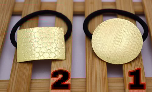 اساور باشكال مميزة بالونين الذهبي والفضي