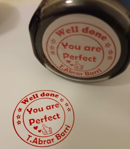 ختم دائري انجليزي ( حدد اللون والشكل )