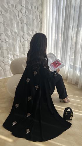 عباية كلوش اسود M40