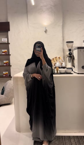 عباية فراشة امبوري