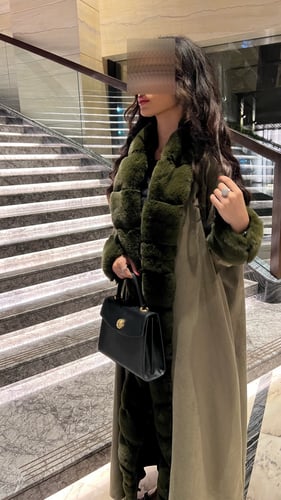 عباية فرو زيتي M16