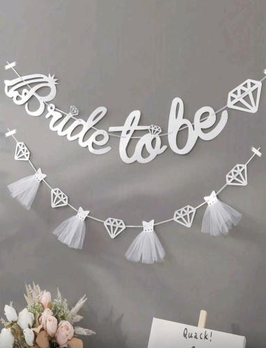 تعليقة توديع العزوبية