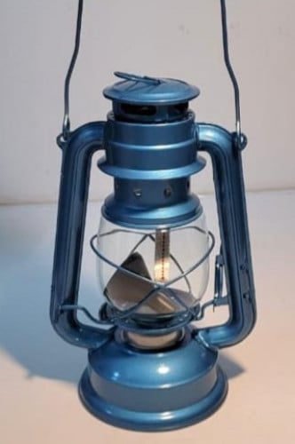 فانوس يعمل بالقاز