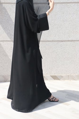 عباية بكلفه خيوط قصب