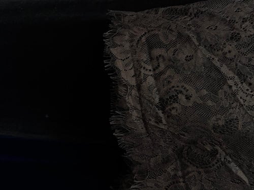 Dantel Velvet