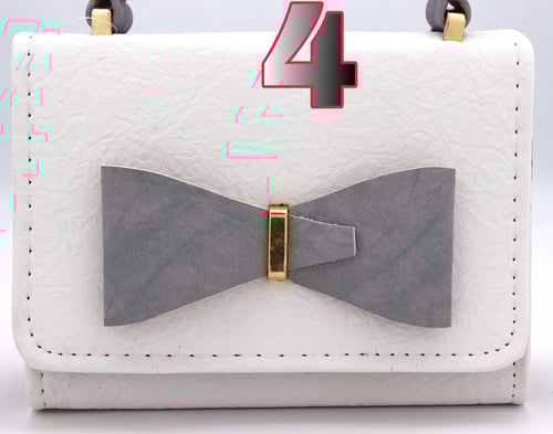 حقيبة الفيونكه ناعمة وانيقه تناسب طفلتك