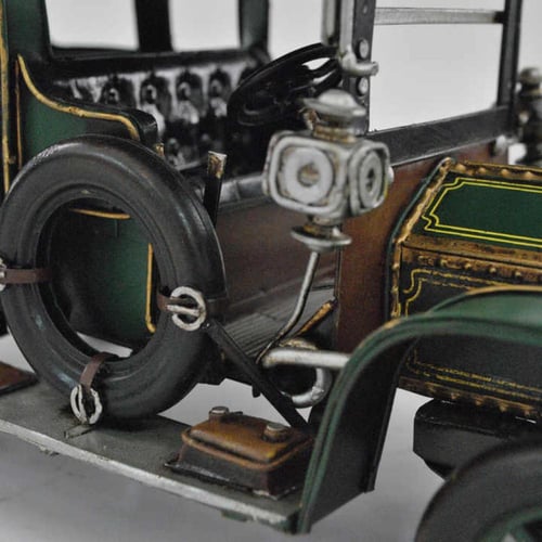 مجسم انتيك حديد سيارة لون اخصر