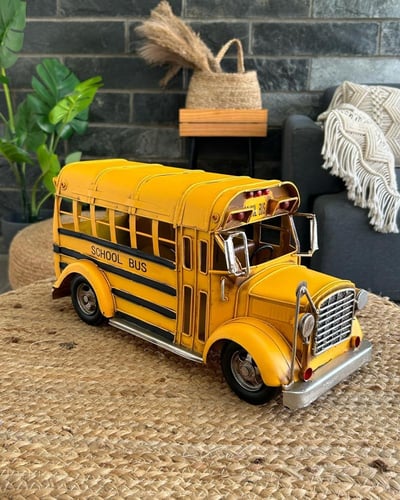 مجسم تحفة ديكور حديد باص مدروسة