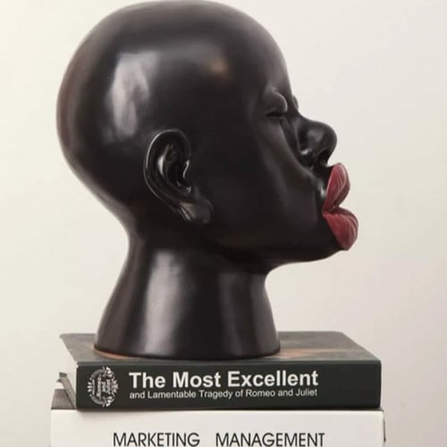 مجسم ديكور وجه إمرأة افريقية