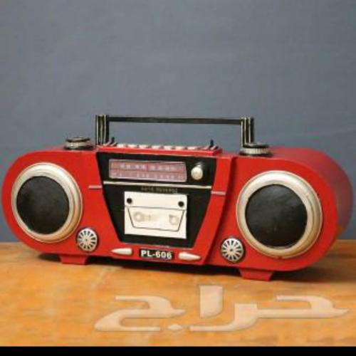 مجسم ديكور حديد مسجل احمر