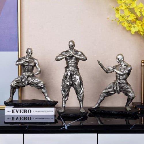 مجسمات مودرن تايكوندو لون فضي لؤلؤي