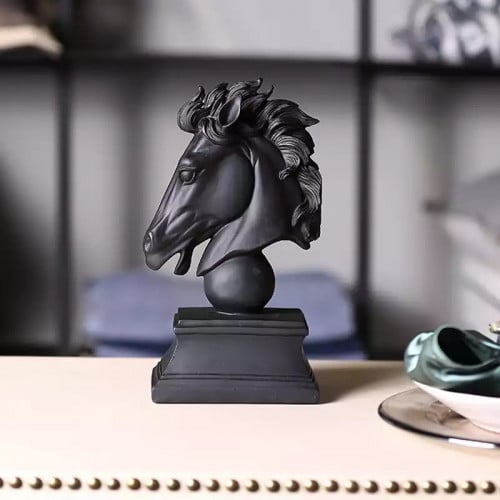 مجسم رأس الخيل الأسود مصنوع من الرخام الصناعي