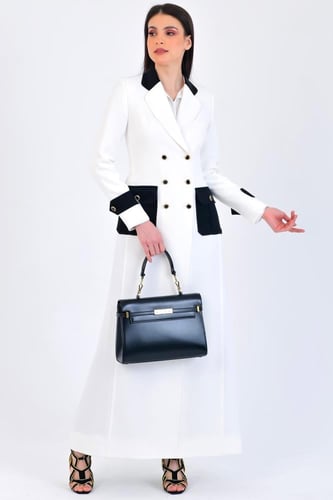 سوبريم بليزر - أوف وايت