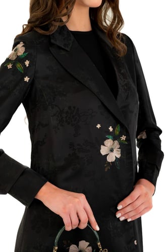 كاجوال بليزر - فلاورد أبيض