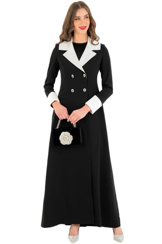 VIP - أسود ياقة أوف وايت