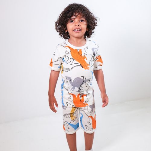 بيجامة شورت برسومات الديناصورات