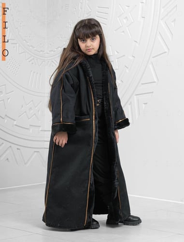 فروه أسود تحديد ذهبي بناتي