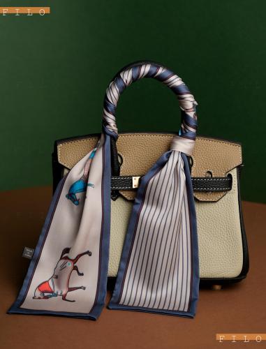 سكارف شنطة C-2