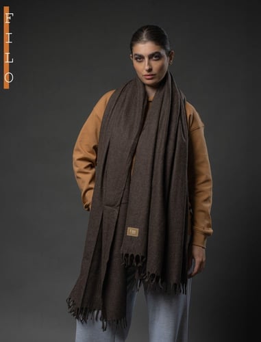 شال صوف بني