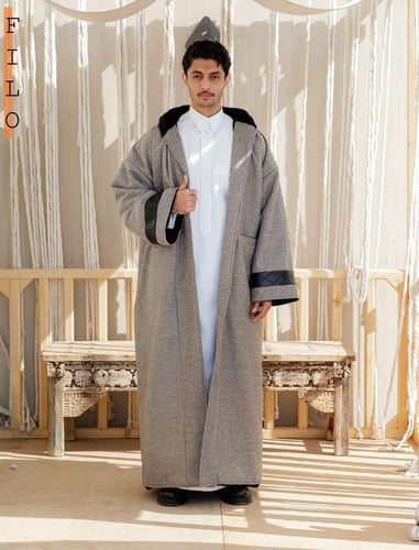 فروه رجالي تيتانيوم جلد أسود