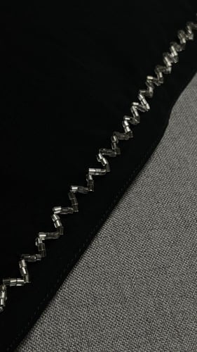 طرحه بتطريز خرز فضي