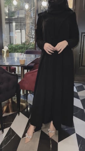 عبايه بليزر قماش كريب كوري