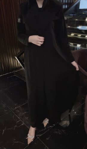 عبايه بليزر قماش كريب كوري