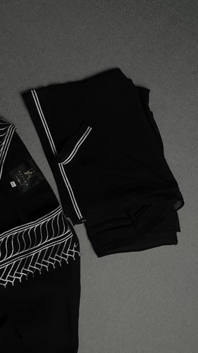 طرحه تطريز خيط ابيض عريض