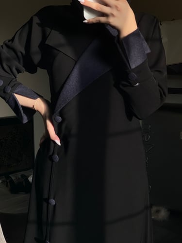 عبايه بليزر قماش كريب كوري