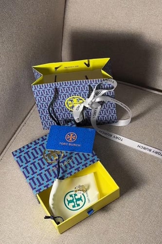 خاتم توري بورش