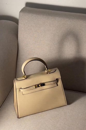 هيرمز كيلي باق