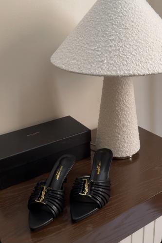 هيلز سان لوران