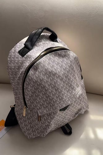 حقيبة ظهر مايكل كورس