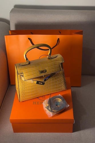 هيرمز كيلي باق