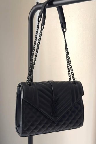 ايف سان لوران