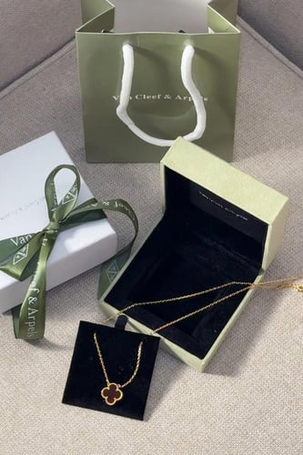 سلسال فان كليف